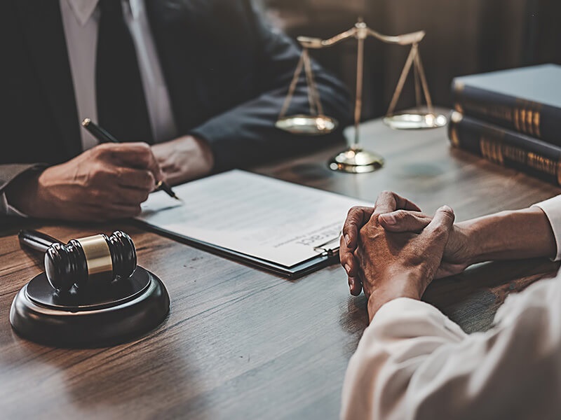 Managing Corporate Legal Conflict: Your Guide to Brisbane Body Corporate Lawyers